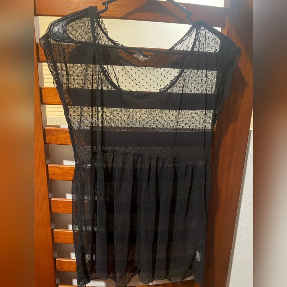 Kirra Medium Oversized babydoll sheer top